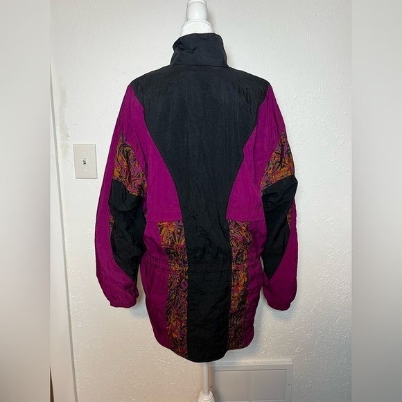 VNTG 90s Nike Windbreaker - Picture 3 of 8